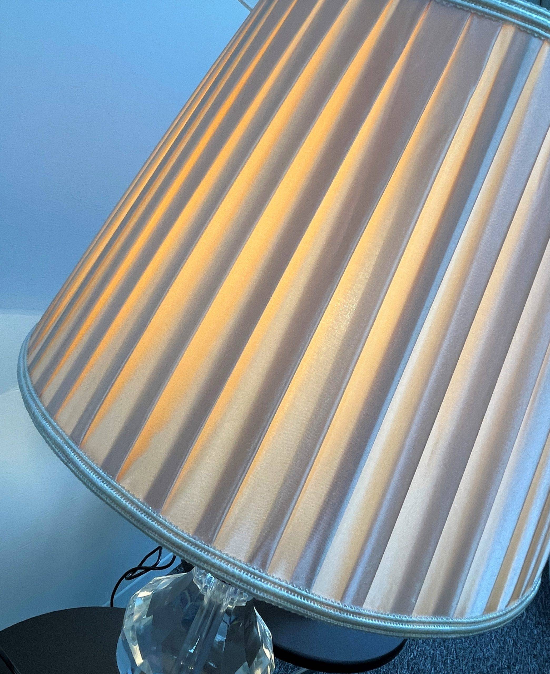 Dome Table Lamp | Kwickshop