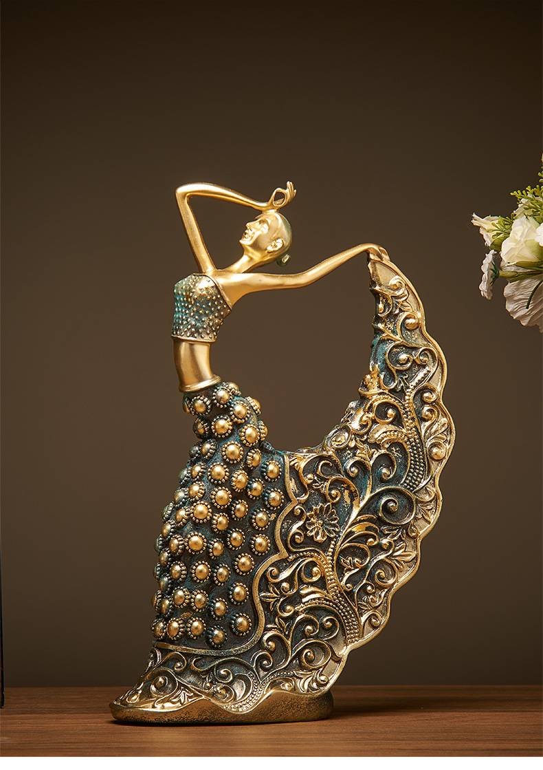 Dancing Figurine Statue Home Decor | Kwickshop