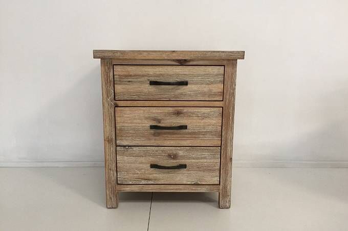 Ballman Bedside | Kwickshop