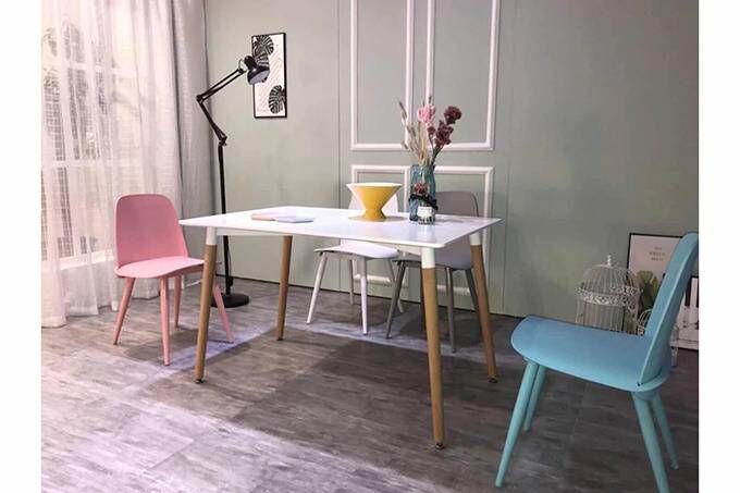 Isabella Dining Table | Kwickshop